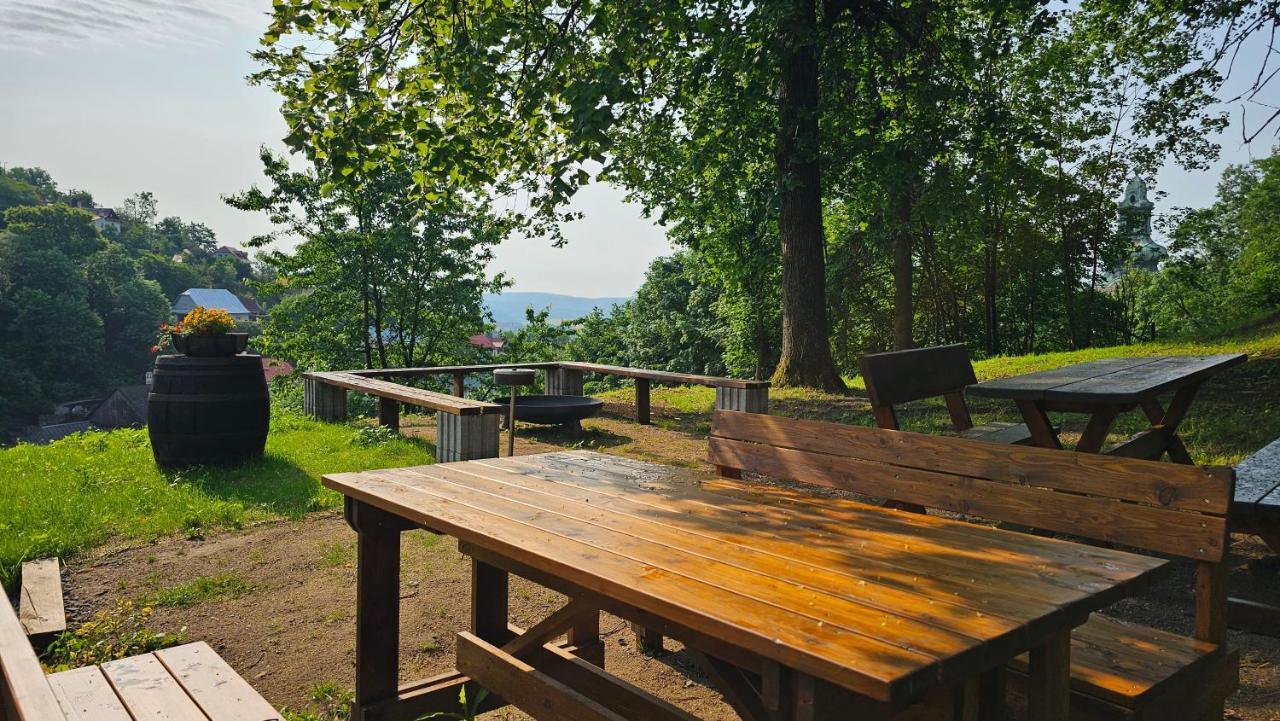 Black M - Penzion - Restauracia Banská Štiavnica Exterior foto